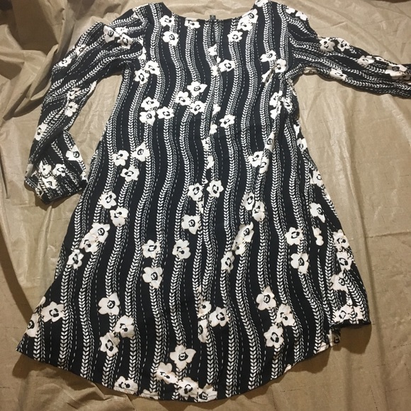 Express Flowery Black and Striped Dress - Picture 5 of 5